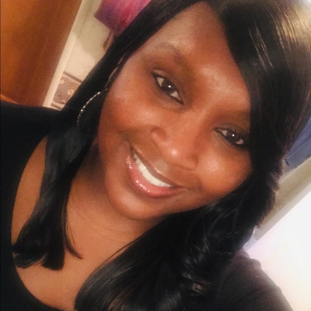 Meet your Posher, Lawanda